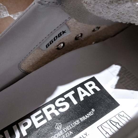 NEW!🌟Golden Goose💯Leather Superstar Sneakers - Picture 9 of 14